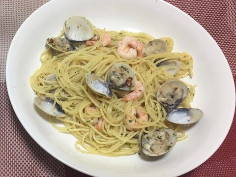 あさりの旨味たっぷりボンゴレパスタ（白ワイン不要）